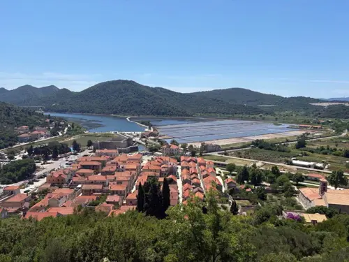 Deluxe_Dubrovnik_Sheona_Croatia_800x500.jpg