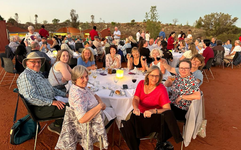slah-uluru-dinner-chris-baines-800x500.png