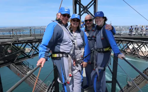 slah-sydney-bridge-climb-chris-baines-800x500.png
