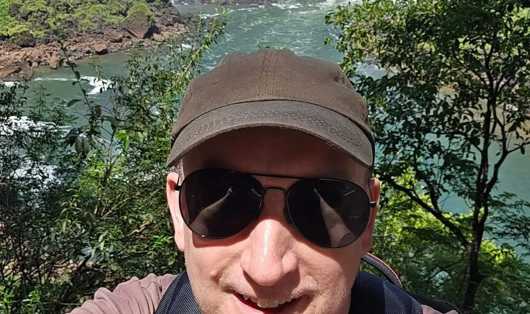 SLCAB_Jason_Iguazu_500x800.jpg